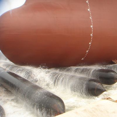 Alto saco hinchable de lanzamiento de goma natural de la nave de la capacidad de carga