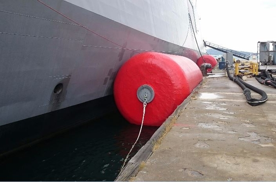 El ISO certificó espuma durable llenó la defensa flotante del poliuretano