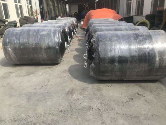 Hace espuma la defensa llenada de la espuma de EVA Polyurea SPUA con la defensa del muelle para atracar la nave del muelle