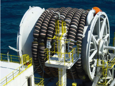 Marine Oil Hose reforzada con los cuellos de la ubicación a fijar con flotabilidad adicional