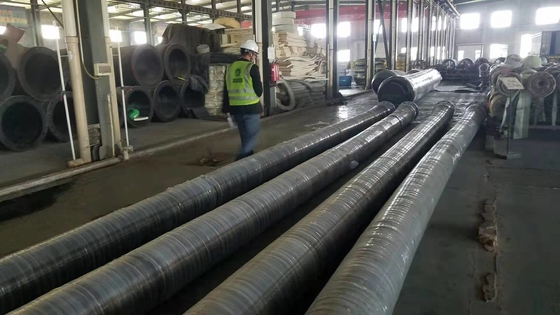 Manguera reforzada BUQUE-BUQUE usada en el muelle del muelle para el transporte del petróleo crudo