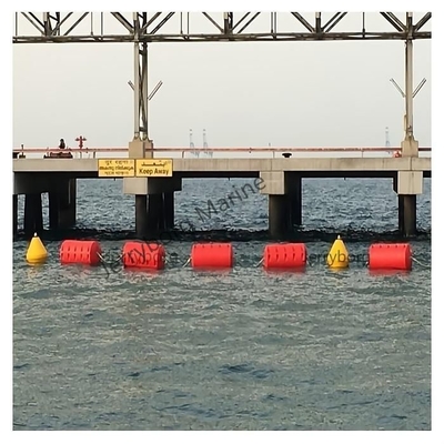 Barrera flotante para la contaminación del río