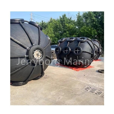 Fenders neumáticos de caucho tipo Yokohama inflables flotantes con red de cadena de neumáticos