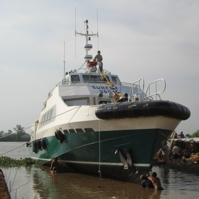 Elasticidad Marine Polyurethane Fender de la defensa de la espuma de la BV CCS Workboat gran para los remolcadores