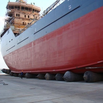 Caucho natural de lanzamiento del bolso del rodillo del barco del certificado de la BV con las colocaciones de extremo