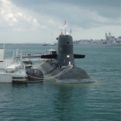 Defensa de goma neumática hidráulica del submarino eléctrico de Yokohama de la marina de guerra de los E.E.U.U.