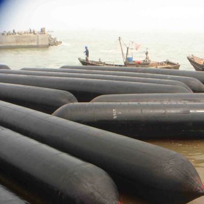Nave de elevación del salvamento subacuático que lanza el saco hinchable inflable de goma neumático para el barco