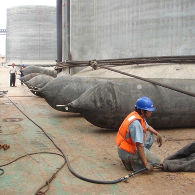 Alta nave de la fuerza de sustentación que lanza a Marine Air Bags
